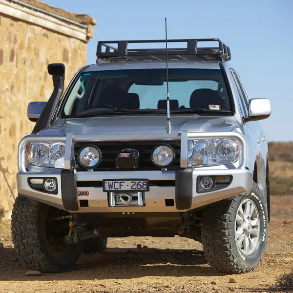 Бампер передний DELUXETLC200