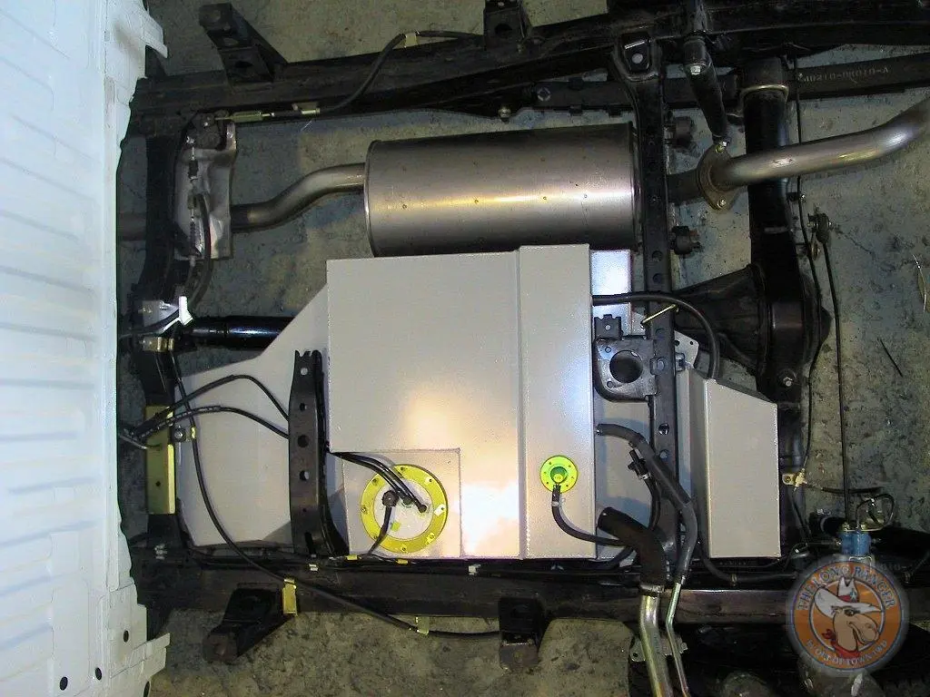 Топливный Бак ilux 2005 140l