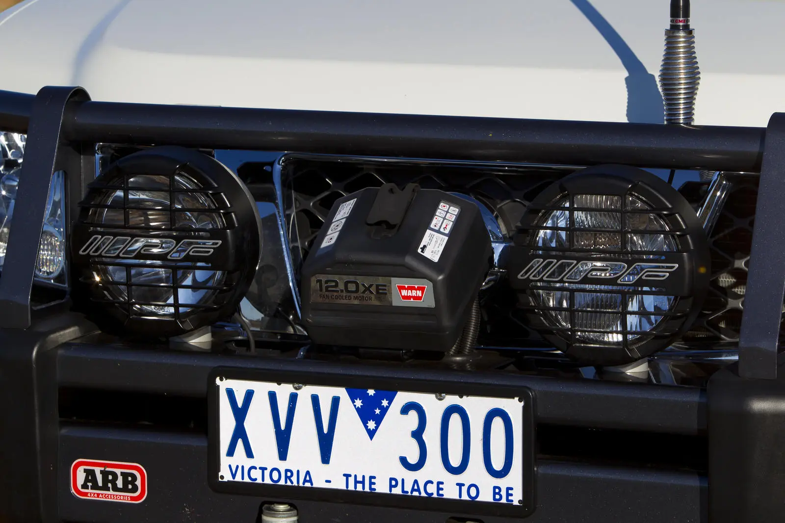 Бампер передний DELUXE  Y61 LWB 04 on с подкрылками