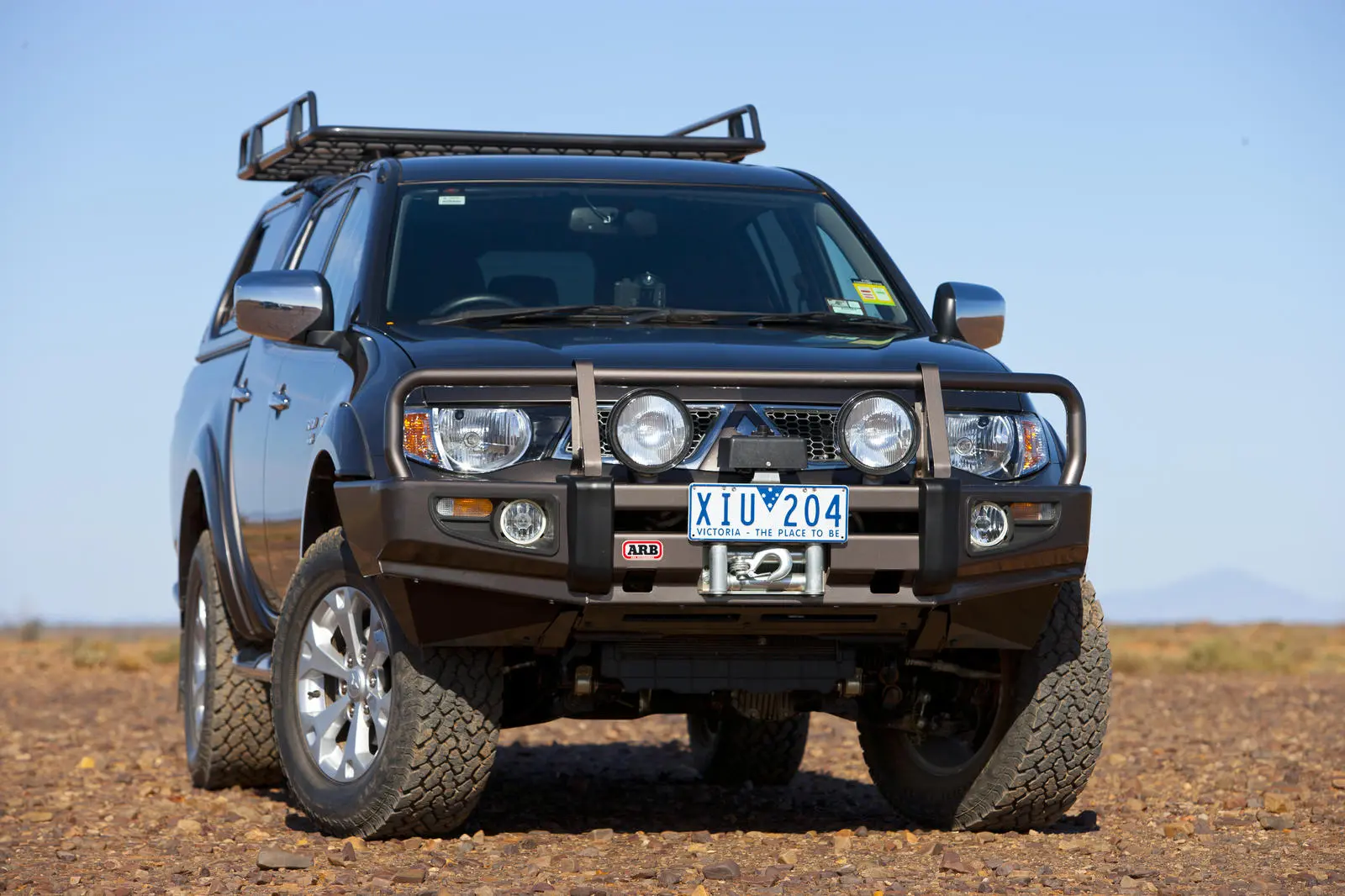 Бампер Triton 09on