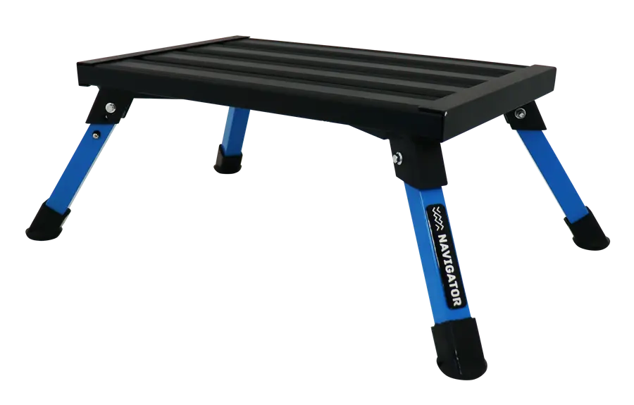 Алюминиевая складная ступенька