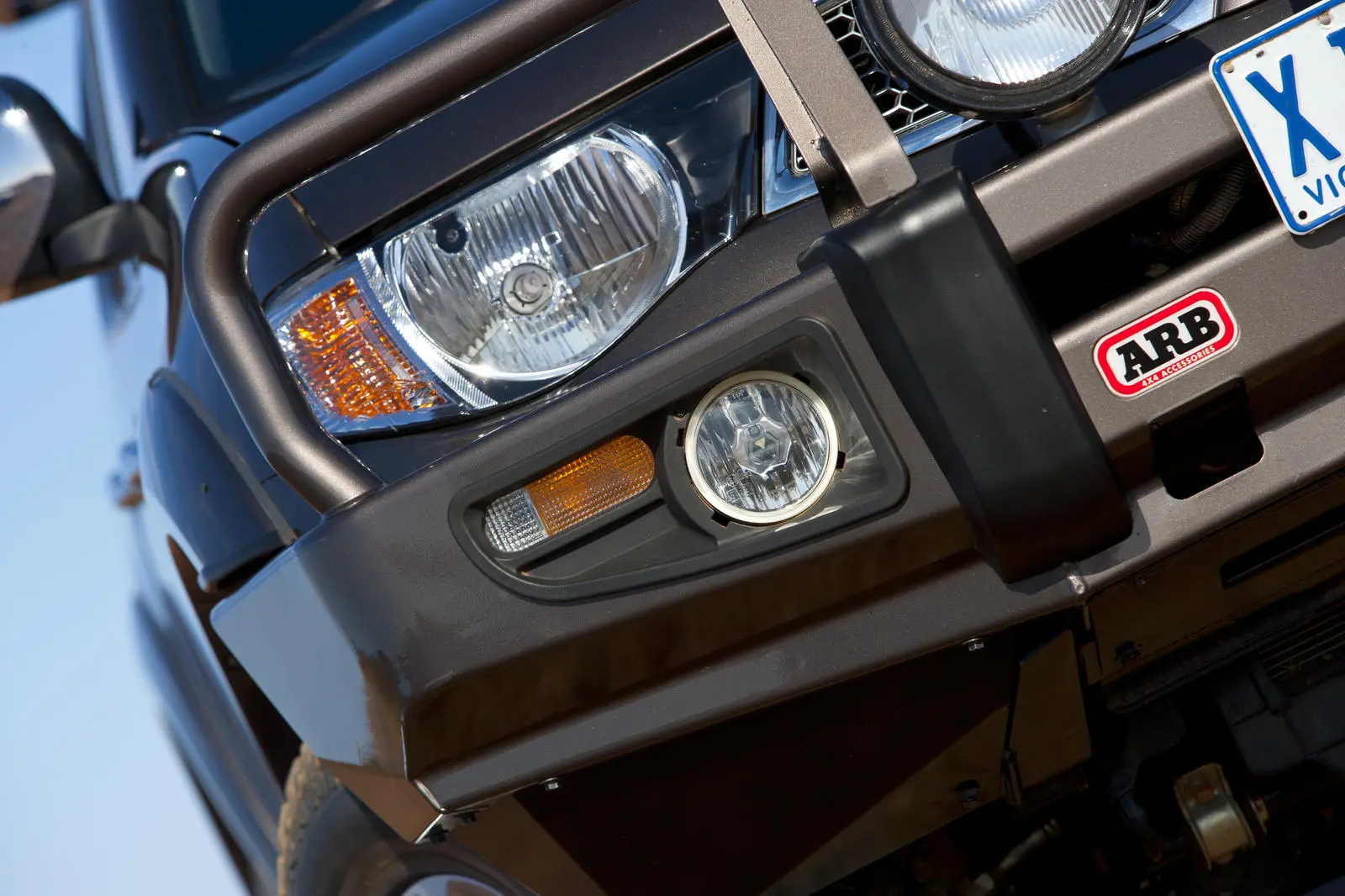 Бампер Triton 09on