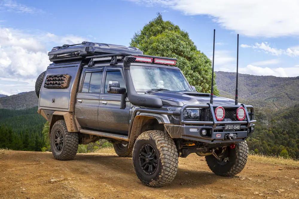 Палатка на крышу автомобиля ARB Altitude