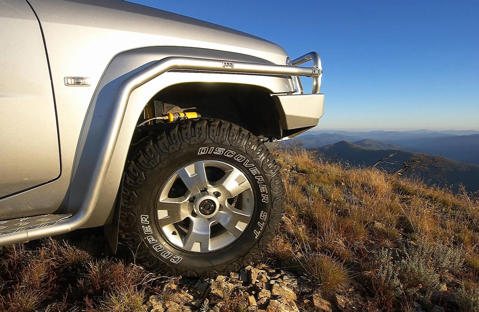 Подножка с защитой крыла Nissan Patrol 04on