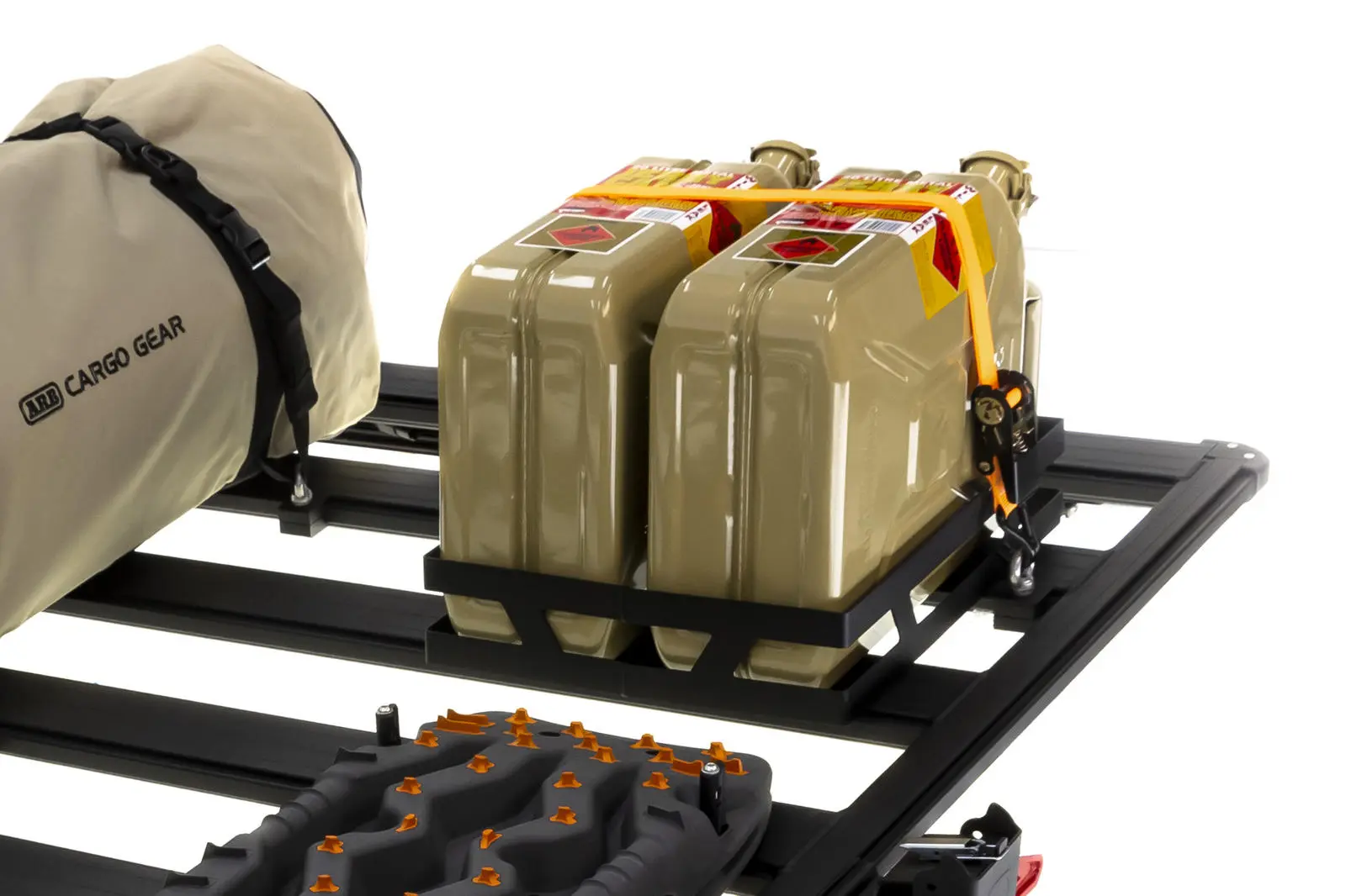 Крепление канистры к багажнику