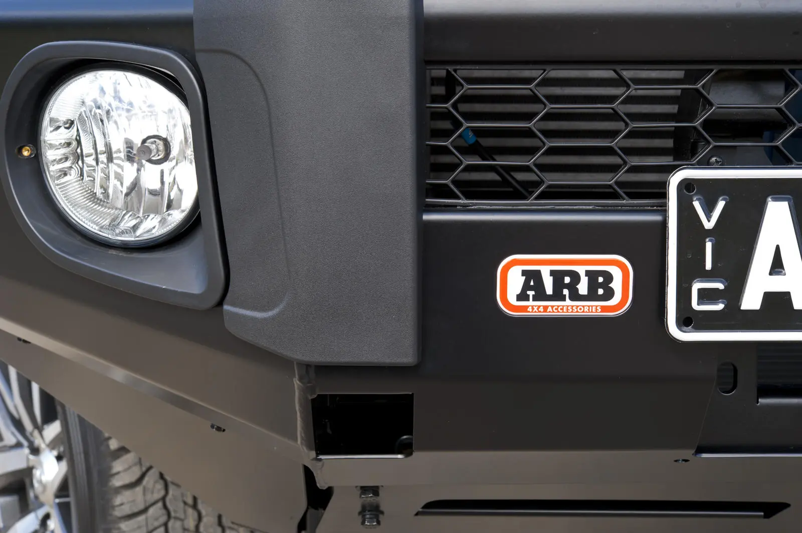 Бампер Hilux 2016 on