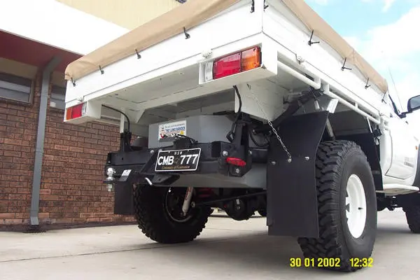 Дополнительный топливный бак