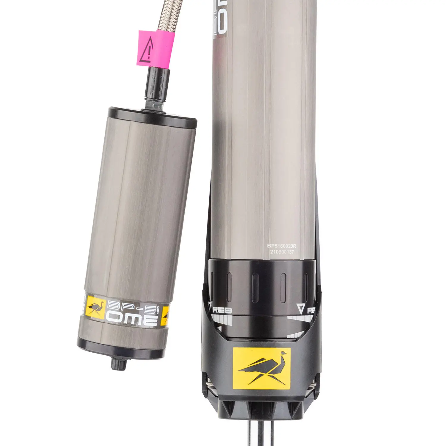 Задний правый амортизатор на тундру